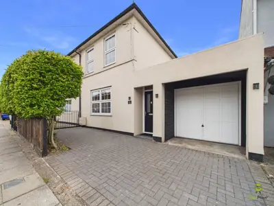 Chapel Road, Bexleyheath, DA7