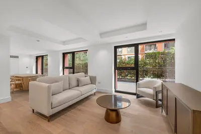 Newcastle Place, London, W2