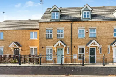 School Lane, Higham Ferrers, NN10