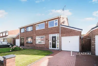 Exeter Close, Liverpool, L10