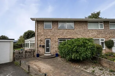 Pendre Gardens, Brecon, LD3