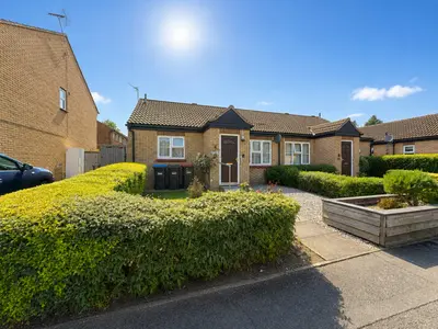 Germander Place, Conniburrow, MK14