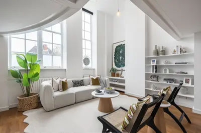 Beta Place, Clapham North, London, SW4