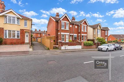 Sholing Road, Southampton, SO19