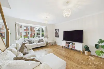 Hollin Drive, Durkar, Wakefield, WF4