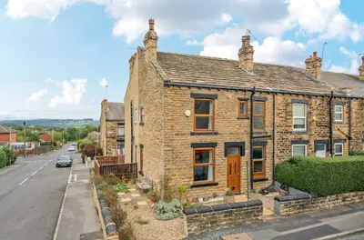 Pembroke Road, Pudsey, LS28