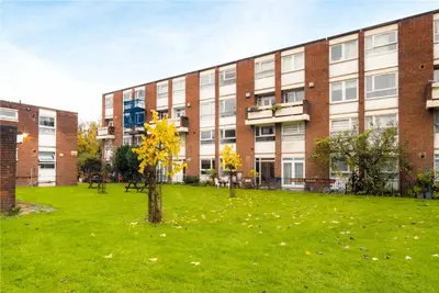 Priory Court, E9