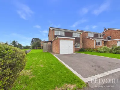 Aldbury Close, Parkside, ST16