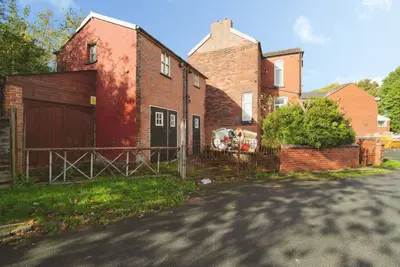 Harcourt Street, Farnworth, BL4