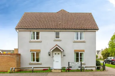 Mayfield Way, Great Cambourne, CB23