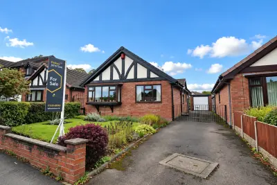 Ruxley Road, Bucknall, ST2