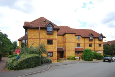 11 Linwood Close, London