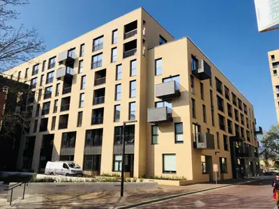 Burgess Springs, City Park West, Chelmsford