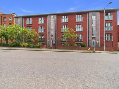 Mossley Road, Ashton-under-Lyne, Greater Manchester, OL6