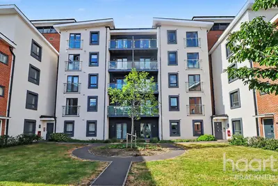 Webster Close, Bracknell, RG12