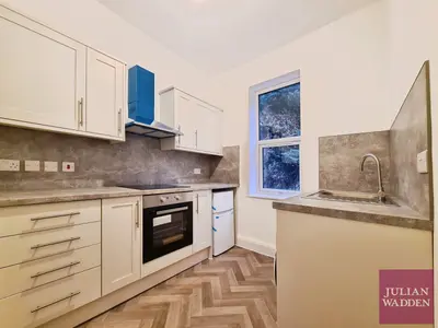 Offerton Lane, Offerton, SK2