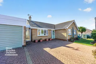 Cliff Way, Sandown, PO36