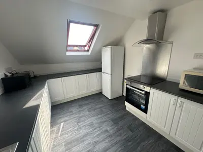 Chapel Street, NG17