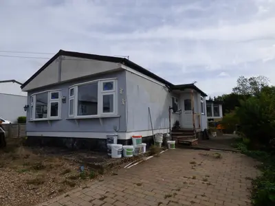 Dunton View, Dunton Mobile Home Park, CM13