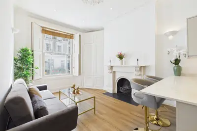 Cumberland Street, Pimlico, SW1V