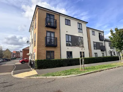 Square Leaze, Patchway, BS34