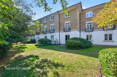 Kingswood Drive, Sutton, SM2