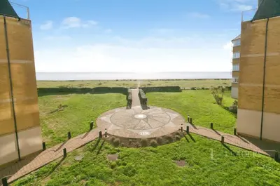 San Diego Way, Eastbourne, BN23