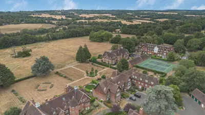 Eyhurst Park, Outwood Lane, Kingswood, Tadworth, KT20 6JP