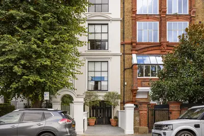 Bedford Gardens, London W8