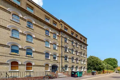 Bath Terrace, SE1