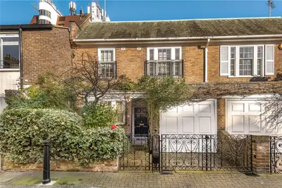 Cadogan Lane, Knightsbridge, London, SW1X 9DP