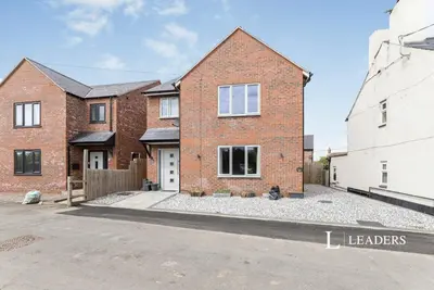 River Bank, Spalding, PE11