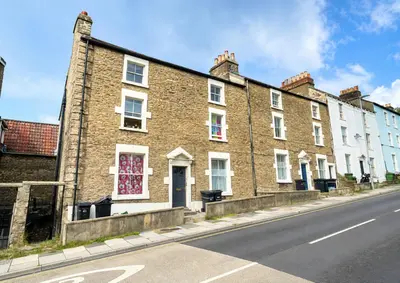 3 North Parade, Frome, Somerset BA11 1AT