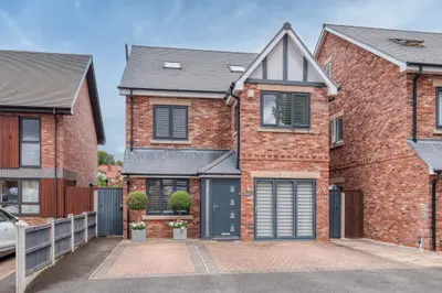 Malvern Gardens, Hagley, DY8