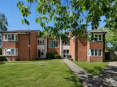Heatherwood Drive, Hayes