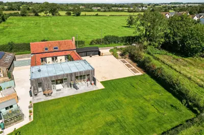 Crudwell, Malmesbury, SN16