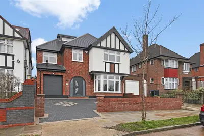 Sudbury Court Drive, Harrow, HA1