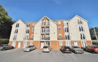 Wilminton Terrace, Stroud, GL5