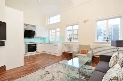 192 Chiltern Court, Baker Street, London