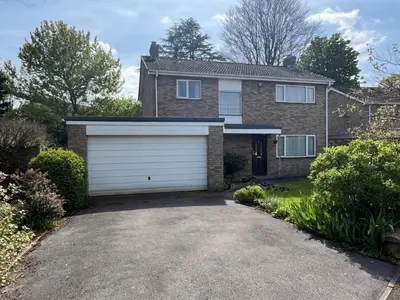 Rushmoor Grove, Backwell, BS48