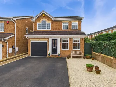 Burnleys Drive, Methley, LS26