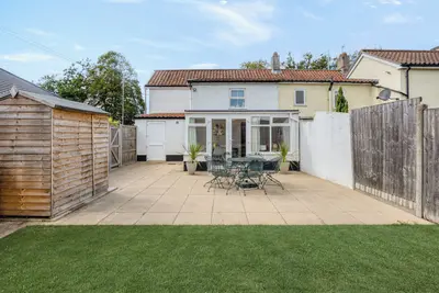 Modern Three Bedroom Cottage in Watton