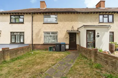 Kingston Road, Kingston upon Thames, KT1
