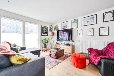 Apartment 4, Amphion House, 5 Thunderer Walk, London
