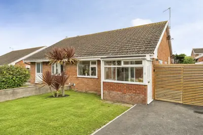 Lon Ceiriog, Prestatyn, LL19
