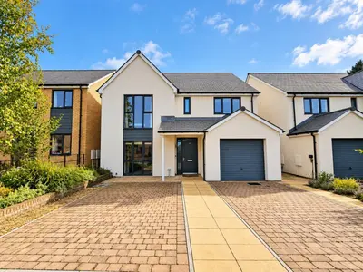 Lister Road, Dursley, GL11