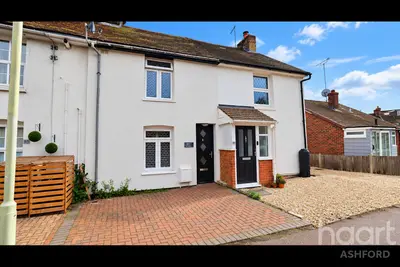 Mead Road, Ashford, TN24