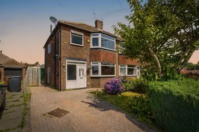 Kelmscott Crescent, LEEDS
