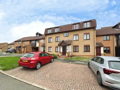 Dart Close, St. Ives, PE27