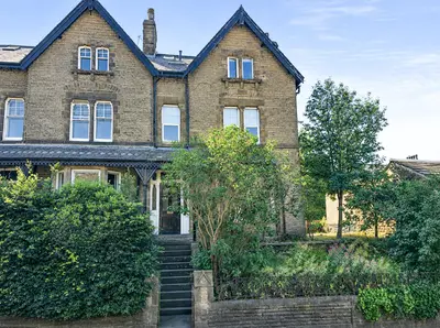 78 Bolton Road, Silsden, Keighley, BD20 0JY